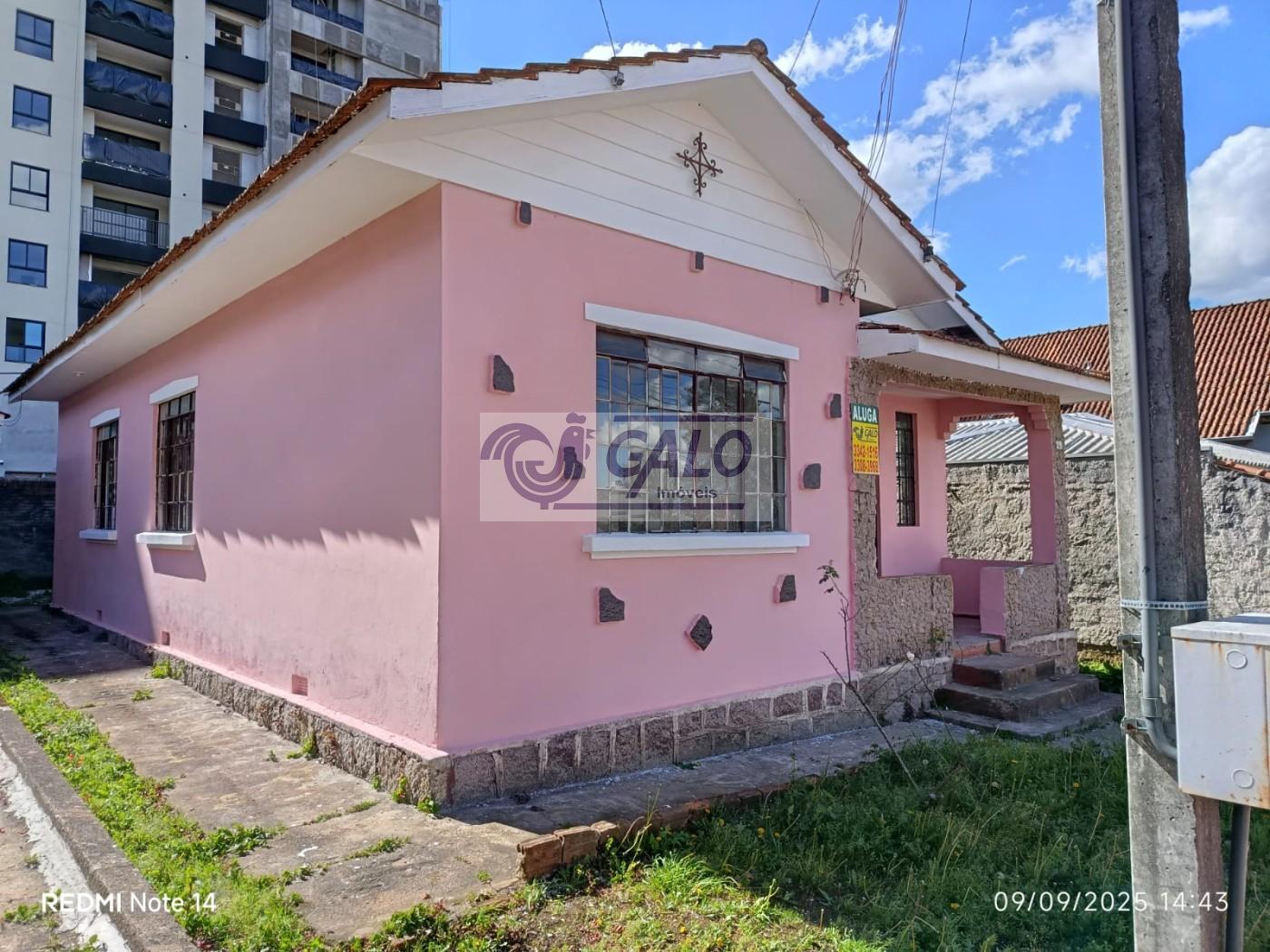 Casa para alugar em Tingui, Curitiba — Portal Chave Fácil