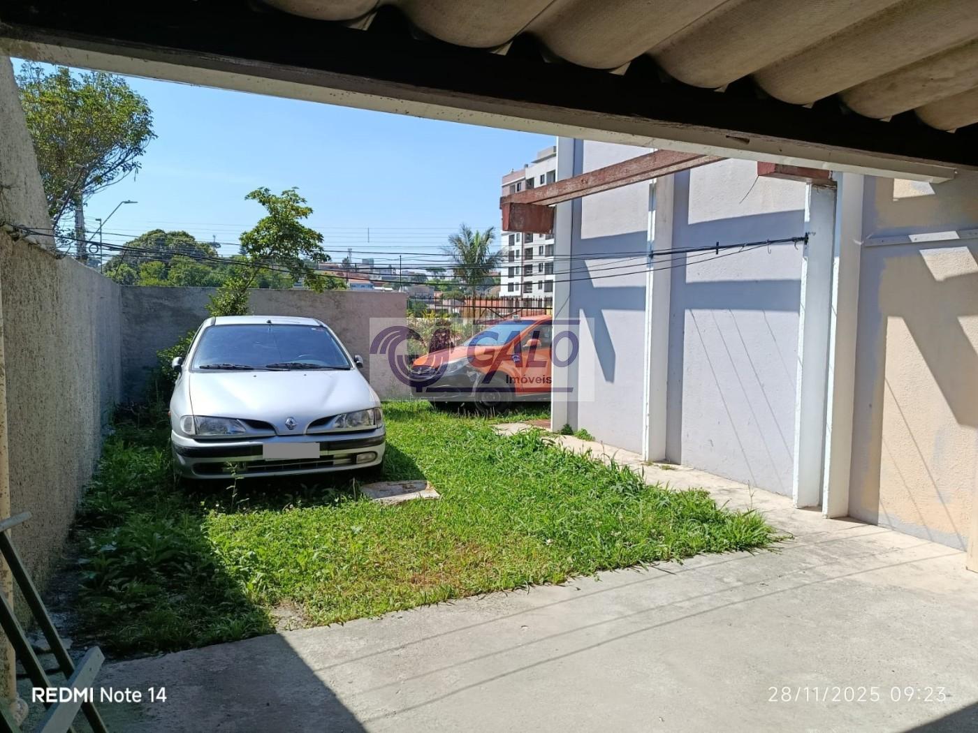 Sobrado para alugar em Santa Cândida, Curitiba — Portal Chave Fácil